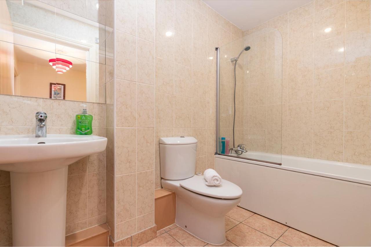 غيتْسْهيد Oakstays Quayside Apartment المظهر الخارجي الصورة